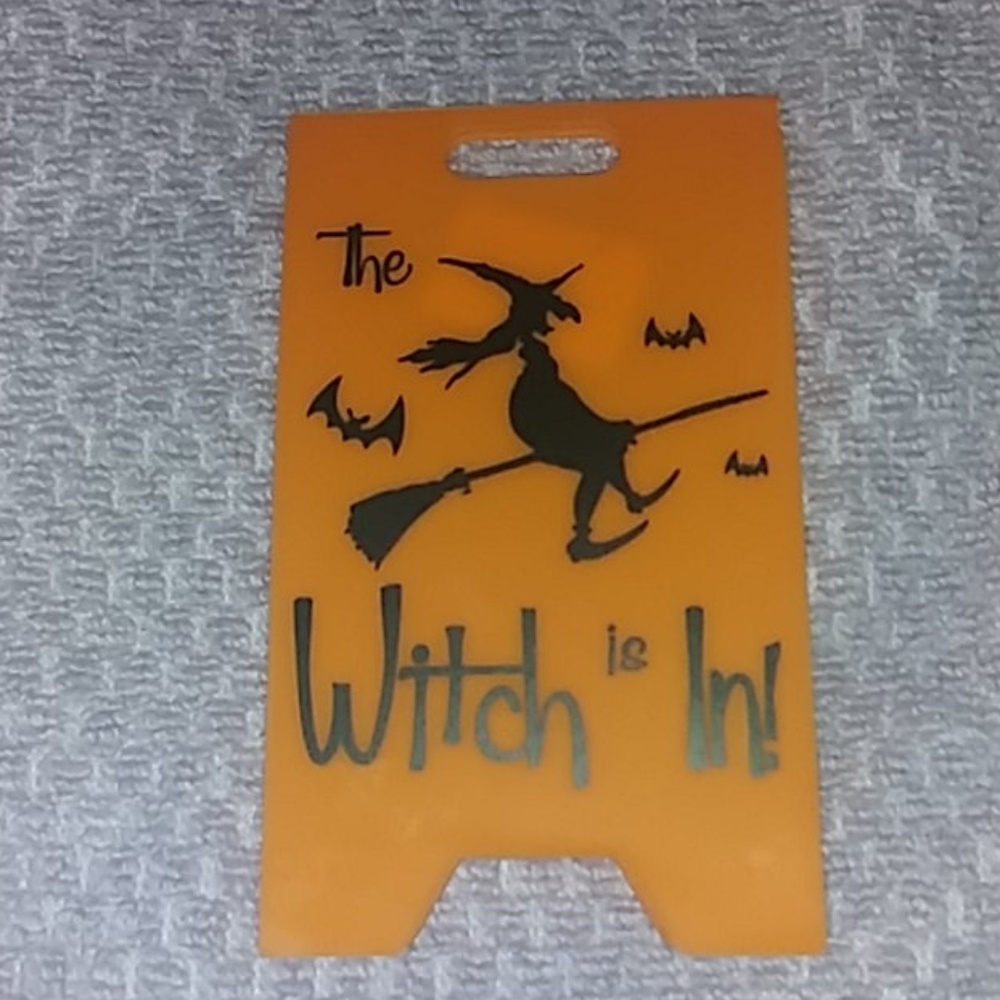🎃 Witch Sign